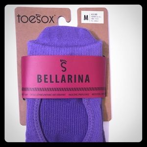 Toe Sox, grippy socks for yoga/Pilates/dance